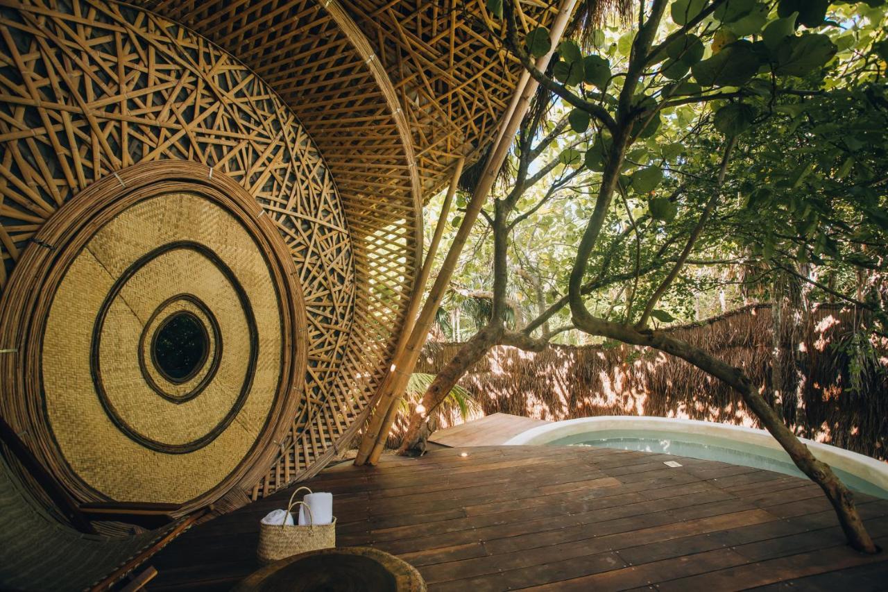 Ikal Tulum Hotel Dış mekan fotoğraf The interior of a Treehouse